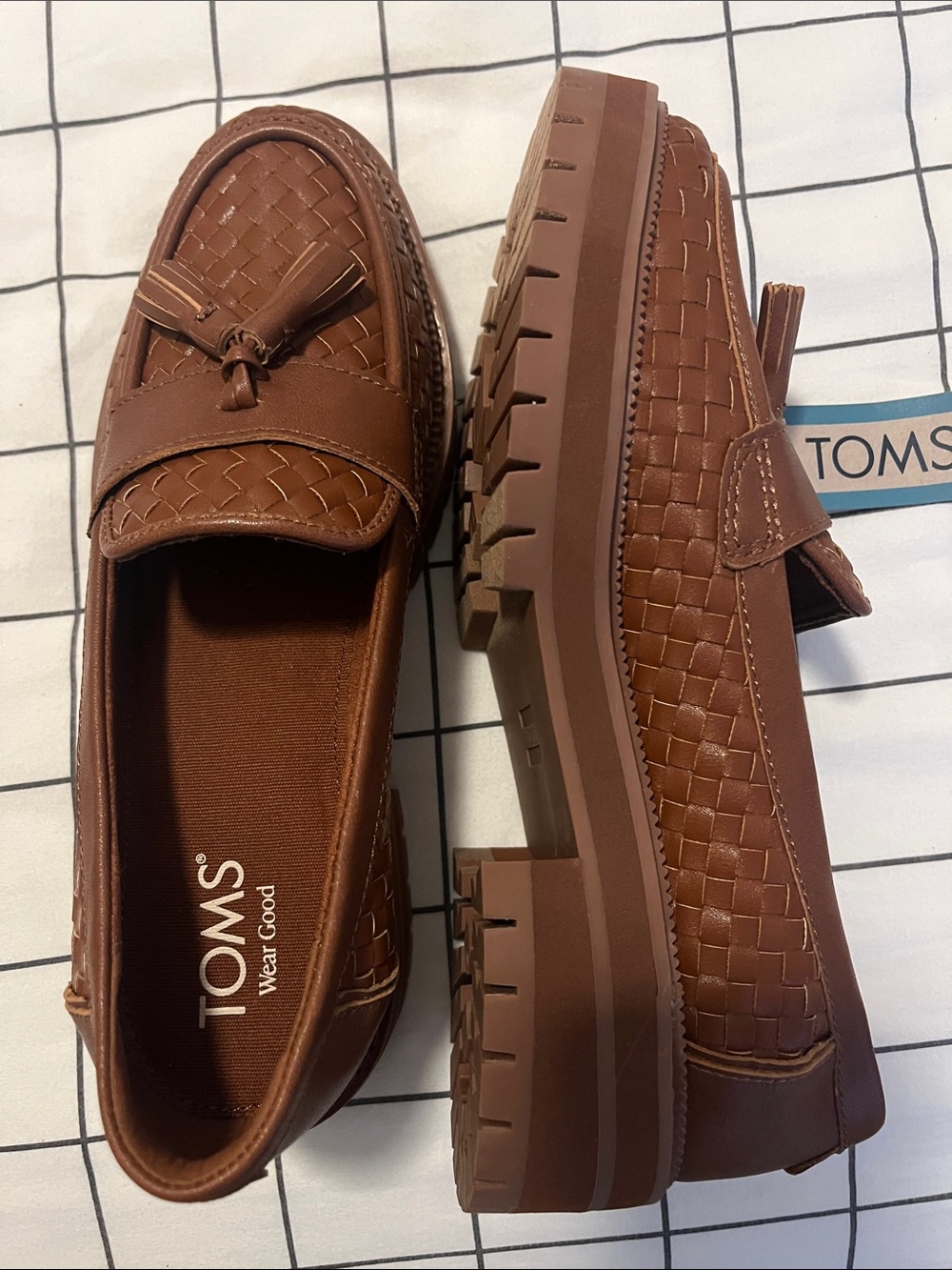 TOMS Cara Amber Brown Woven Tassel Loafers - Picture 5 of 6